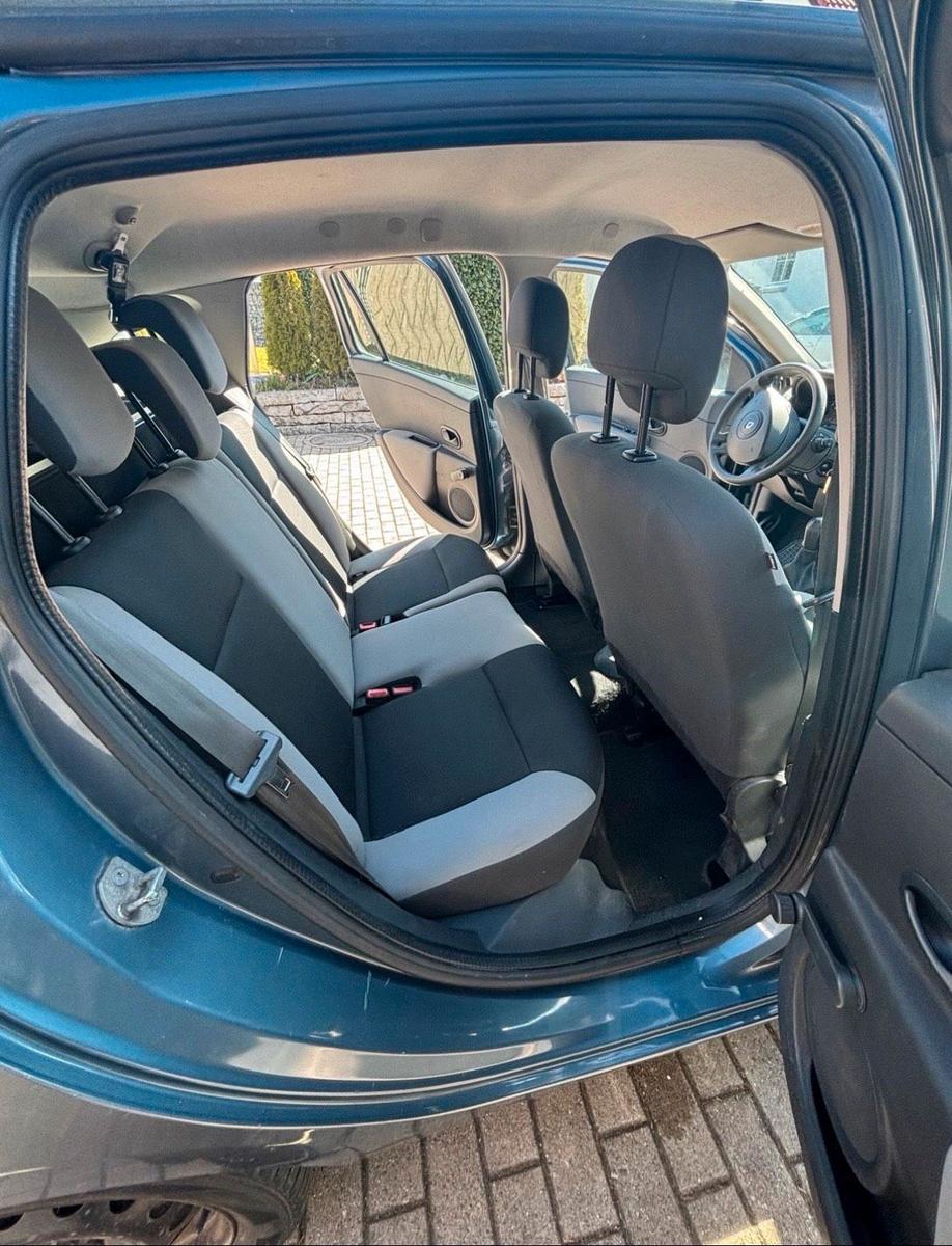 Renault Clio 2009 — photo 7