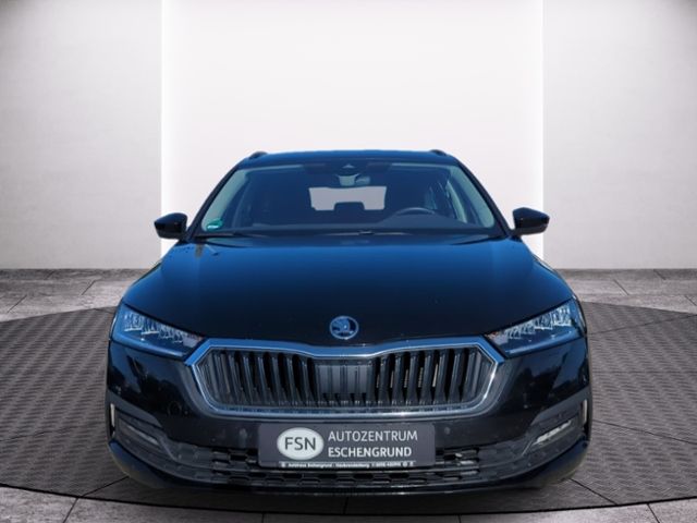 Fahrzeugabbildung SKODA Octavia Combi 2.0 TDI DSG Clever NAV AHK STANDHZ
