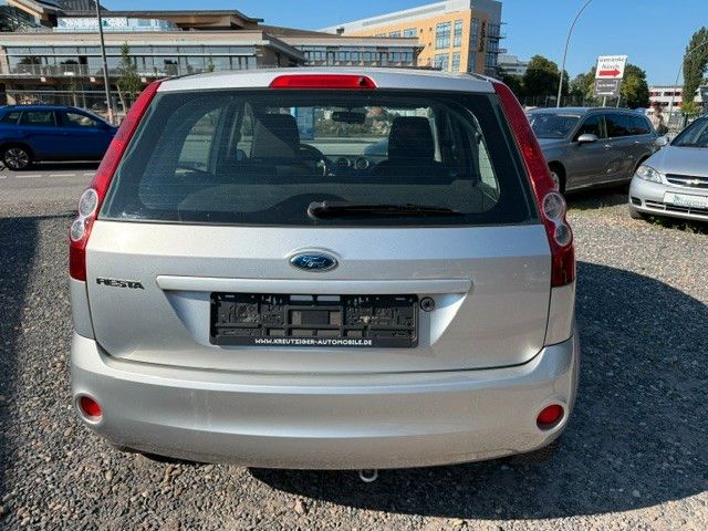 Fahrzeugabbildung Ford Fiesta Style