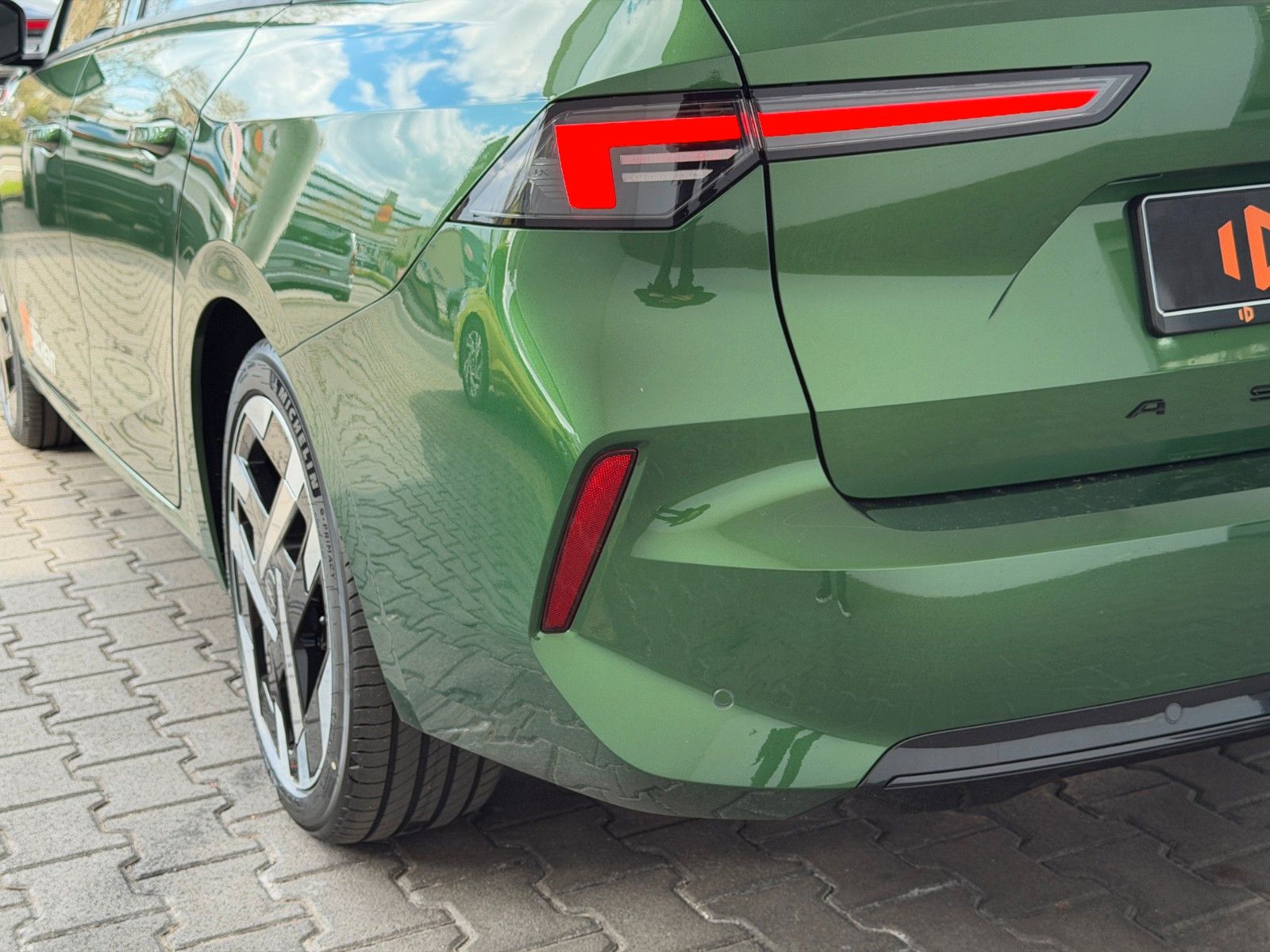 Fahrzeugabbildung Opel Astra L ST Facelift Electric Ultimate 55kWh!