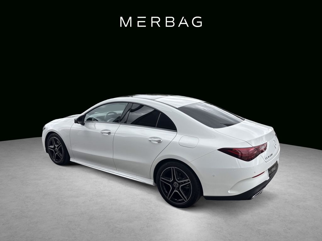 Mercedes-Benz CLA 220 4MATIC Coupé AMG NIGHT PANO 360 ACC SOUN foto 5