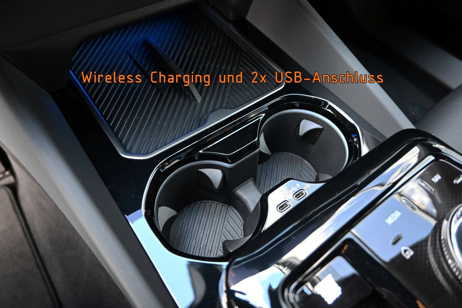 Fahrzeugabbildung BMW 540d xDrive Touring M-Sport °ACC°AHK°B&W°STANDHZ