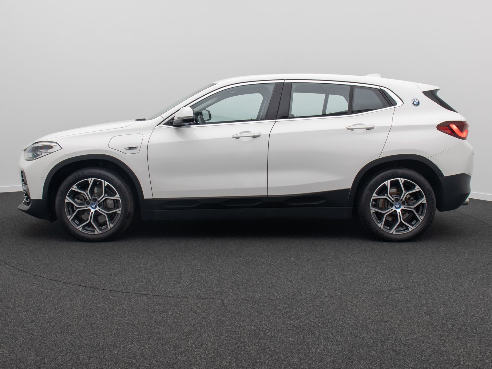 Fahrzeugabbildung BMW X2 xD25e  Advantage DAB Kamera LED Leder 18Zoll
