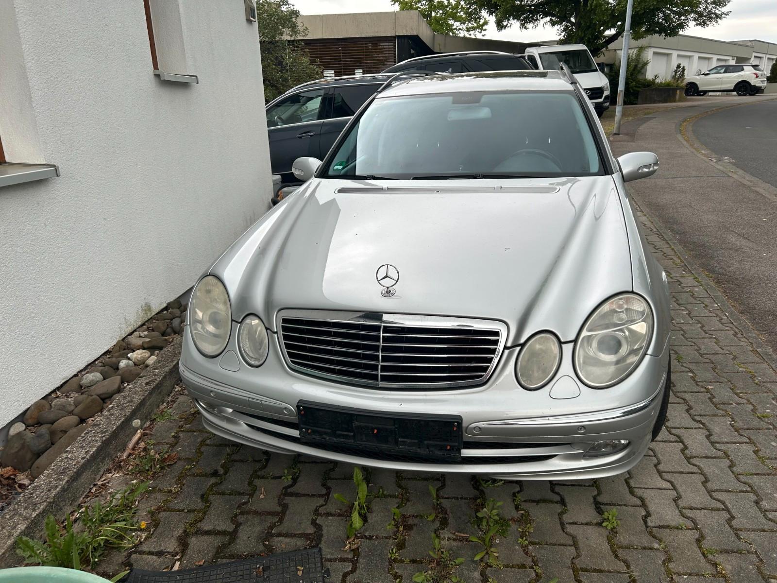 Mercedes-Benz E 220.Avangart.Standheizung,2Hand.Schiebedach.