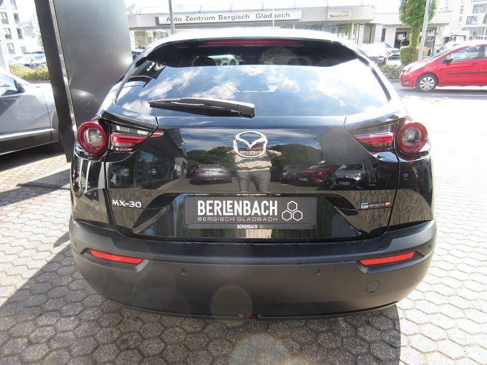Mazda MX-30 2025 e-SKYACTIV R-EV Exclusive-line imagem 3