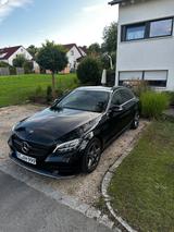 Mercedes-Benz C 200d 9G AMG Facelift Widescr. Standhzg. 360*  - Mercedes-Benz C 200 mit Diesel-Antrieb: Limousine