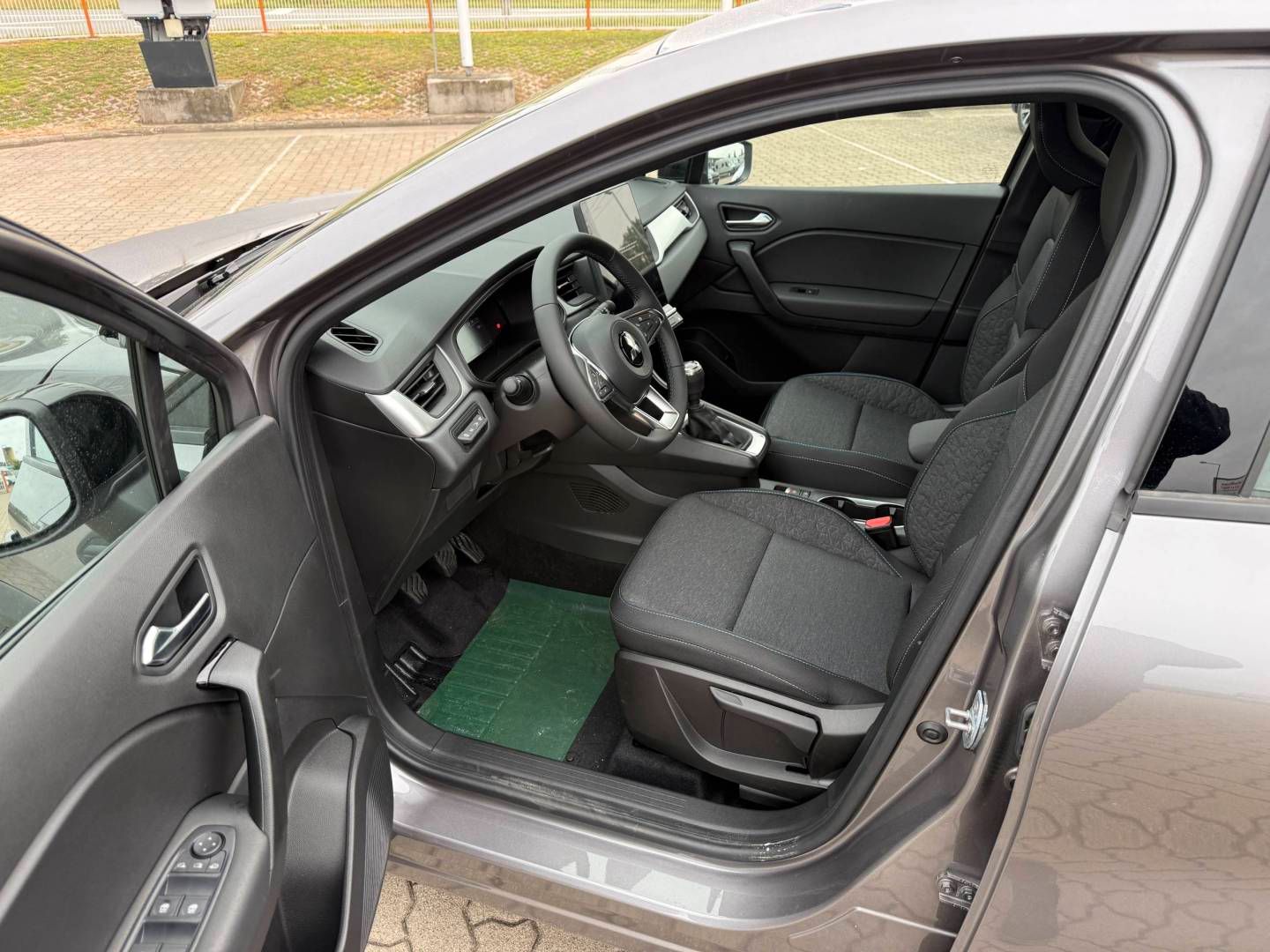 Fahrzeugabbildung Mitsubishi Grandis Diamant 1,3
