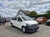Mercedes-Benz Vito Tourer 114 CDI extralang Pro, 9 Sitzer, 2 S - Mercedes-Benz Vito: Kombi