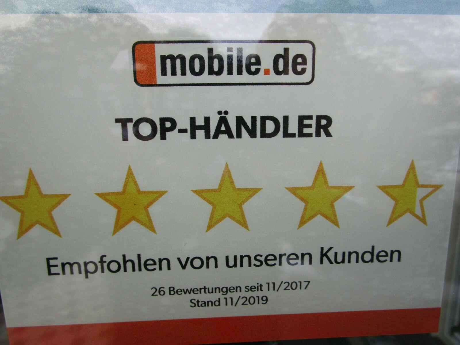 showroom-image-top
