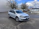 Volkswagen Golf VI TSI Match / Bi-Xenon / Standheiz / Leder