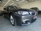 BMW 530d xDrive touring*M PAKET*NAVI*PANO*LED*LEDER - BMW 530: 530d Xdrive