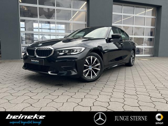 BMW 320e Sport Line LC Prof CarPlay WiFi LED SHZ PDC