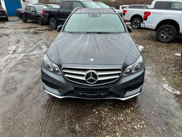 Mercedes-Benz E 500 T AMG Line