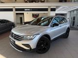 Volkswagen Tiguan 2.0 TDI Urban Sport 4Motion LED ACC - Volkswagen Tiguan URBAN-SPORT