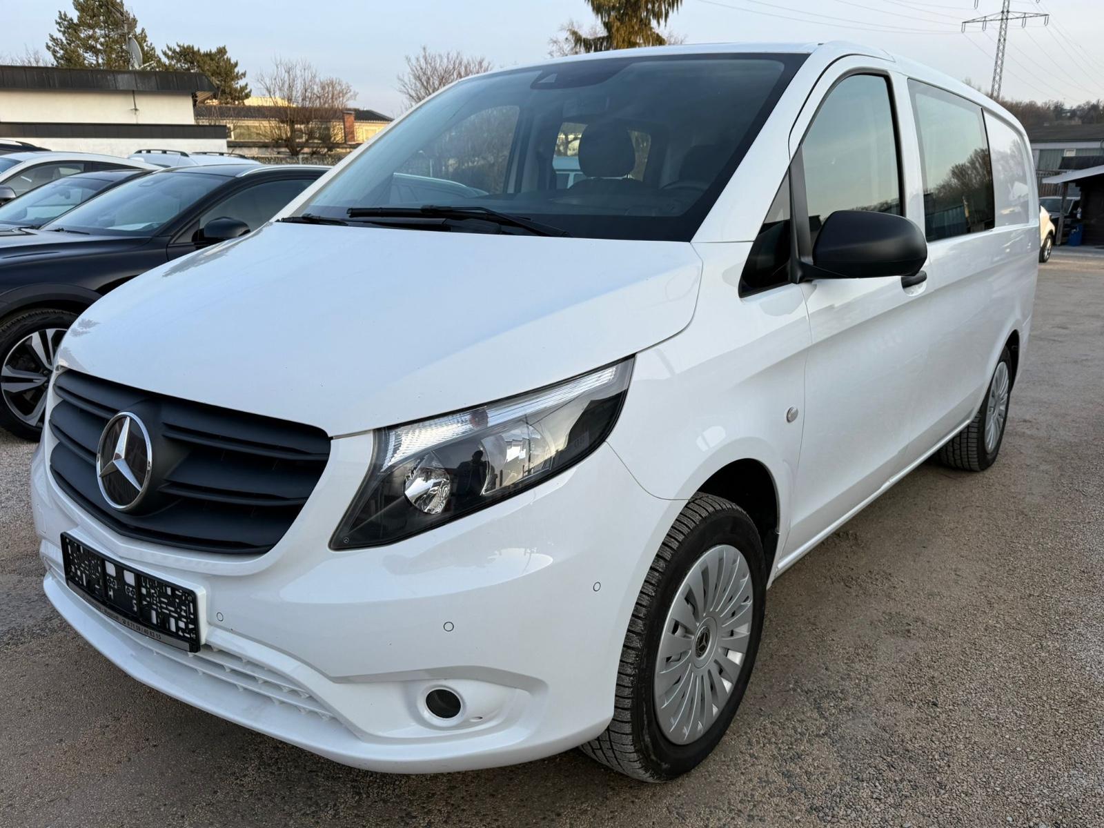 Mercedes-Benz Vito Mixto 119 CDI 4x4 lang,Navi,Kamera,24285€Ne