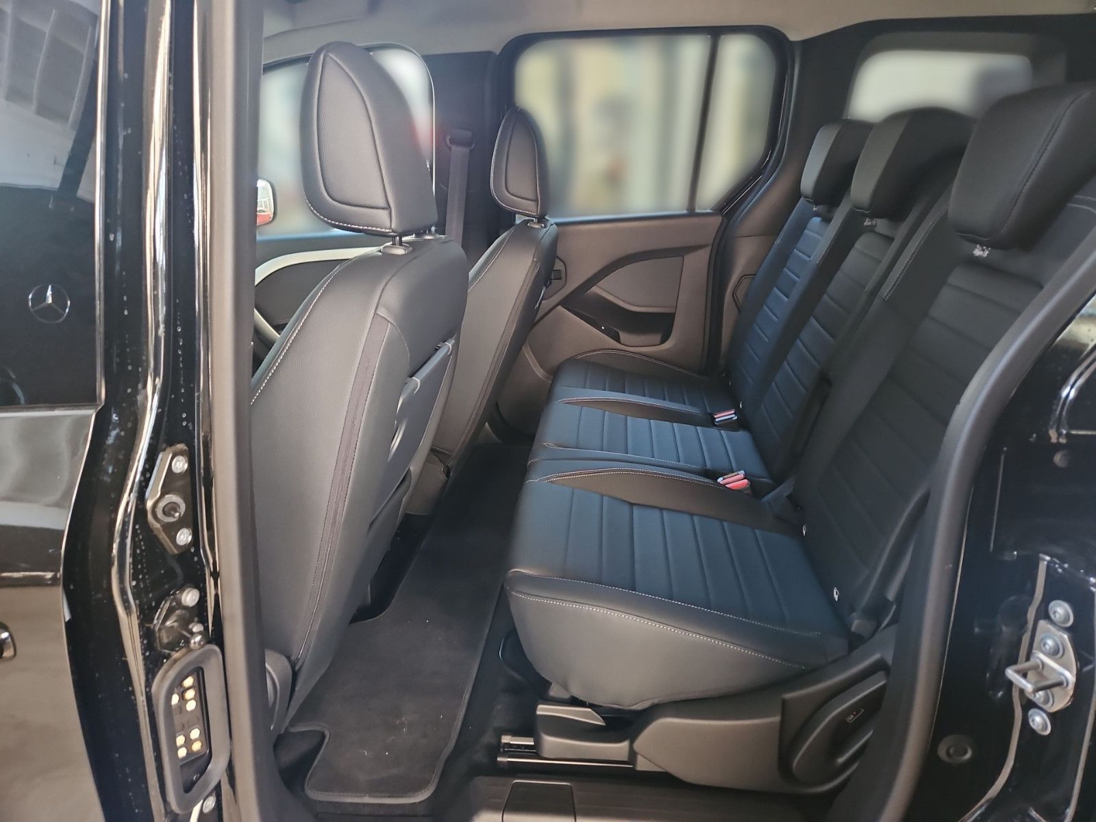 Fahrzeugabbildung Mercedes-Benz 200 Progressive LED RFK Nav 9,5"MBUX MOPF