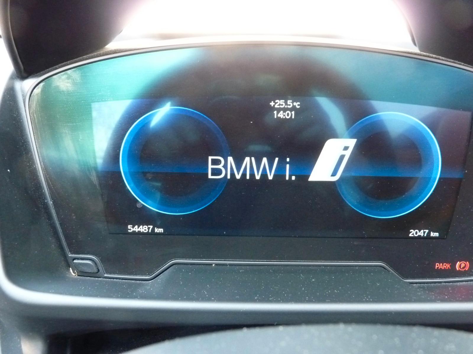 BMW i8 Roadster Laser / H & K / HUD / Voll / Top