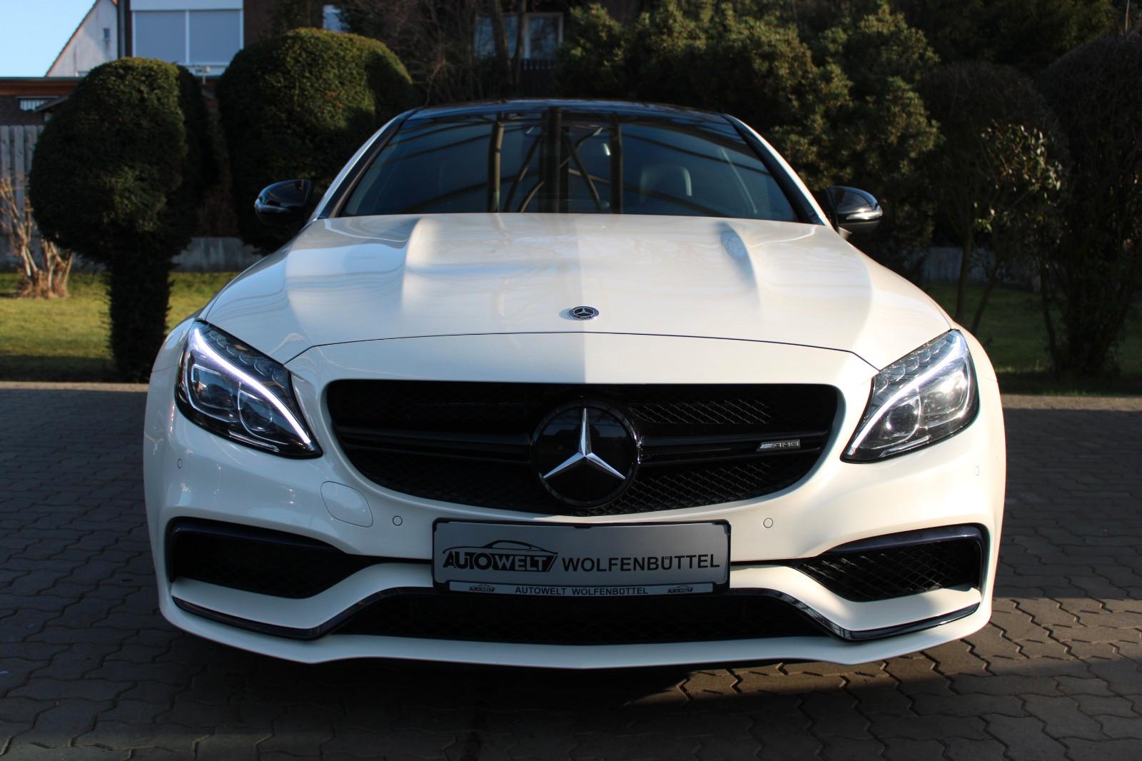 Mercedes-Benz C 63 AMG Coupe /Pano /Perfomace Abg