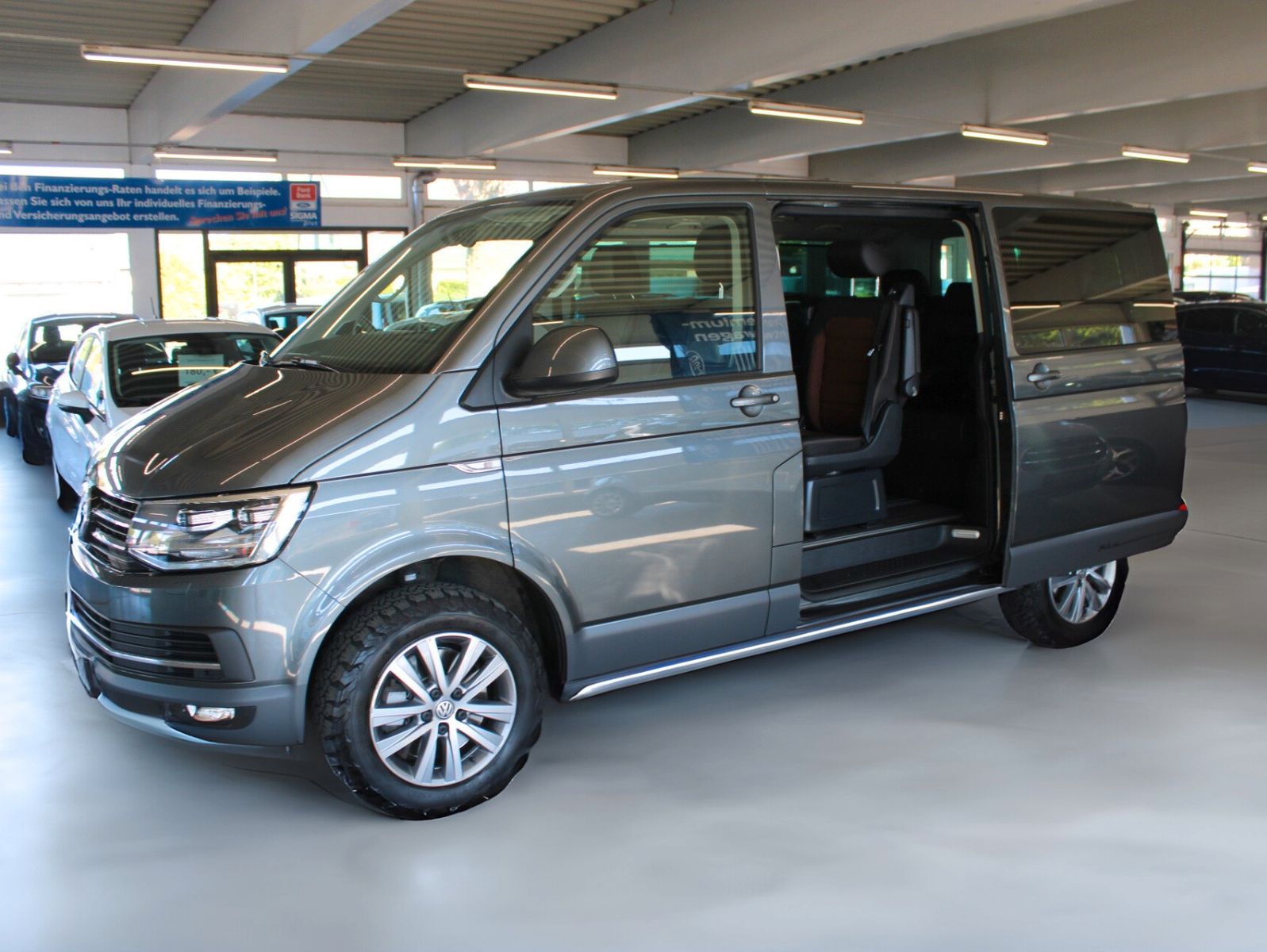 Fahrzeugabbildung Volkswagen T6 Multivan DSG Panamericana 4Motion AHK STDHZ