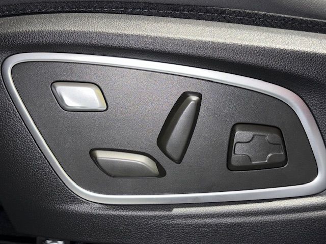 Fahrzeugabbildung Renault Rafale Esprit Alpine Full Hybrid E-Tech 200