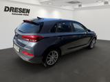 Hyundai i30 1.0 Connect & Go Navi*Sitzheizung*Rückfahrk. - Hyundai i30 Connect-&-Go mit Benzin-Antrieb