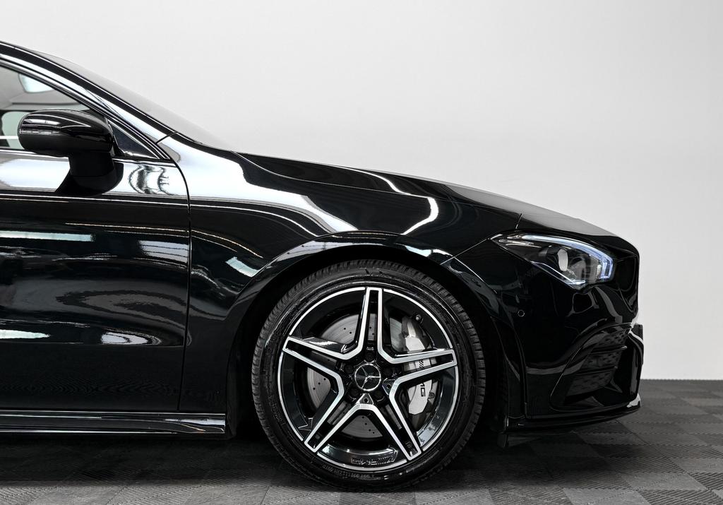 Mercedes-Benz CLA 35 AMG