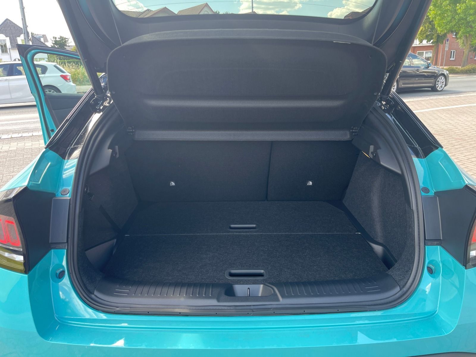 Fahrzeugabbildung Nissan Leaf Evolve 75 KW Vollausstattung