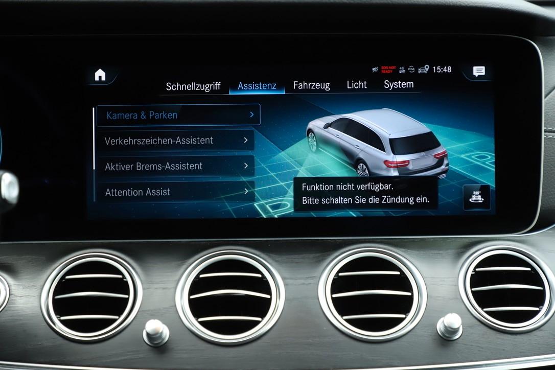 Mercedes-Benz E 220 d T-Modell AMG AHK SCHIEBEDACH