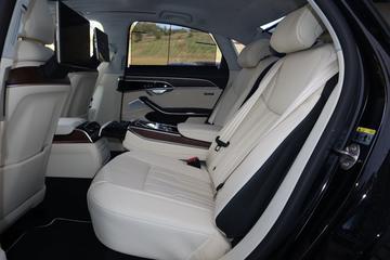 2025 AUDI S8 — миниатюра 36