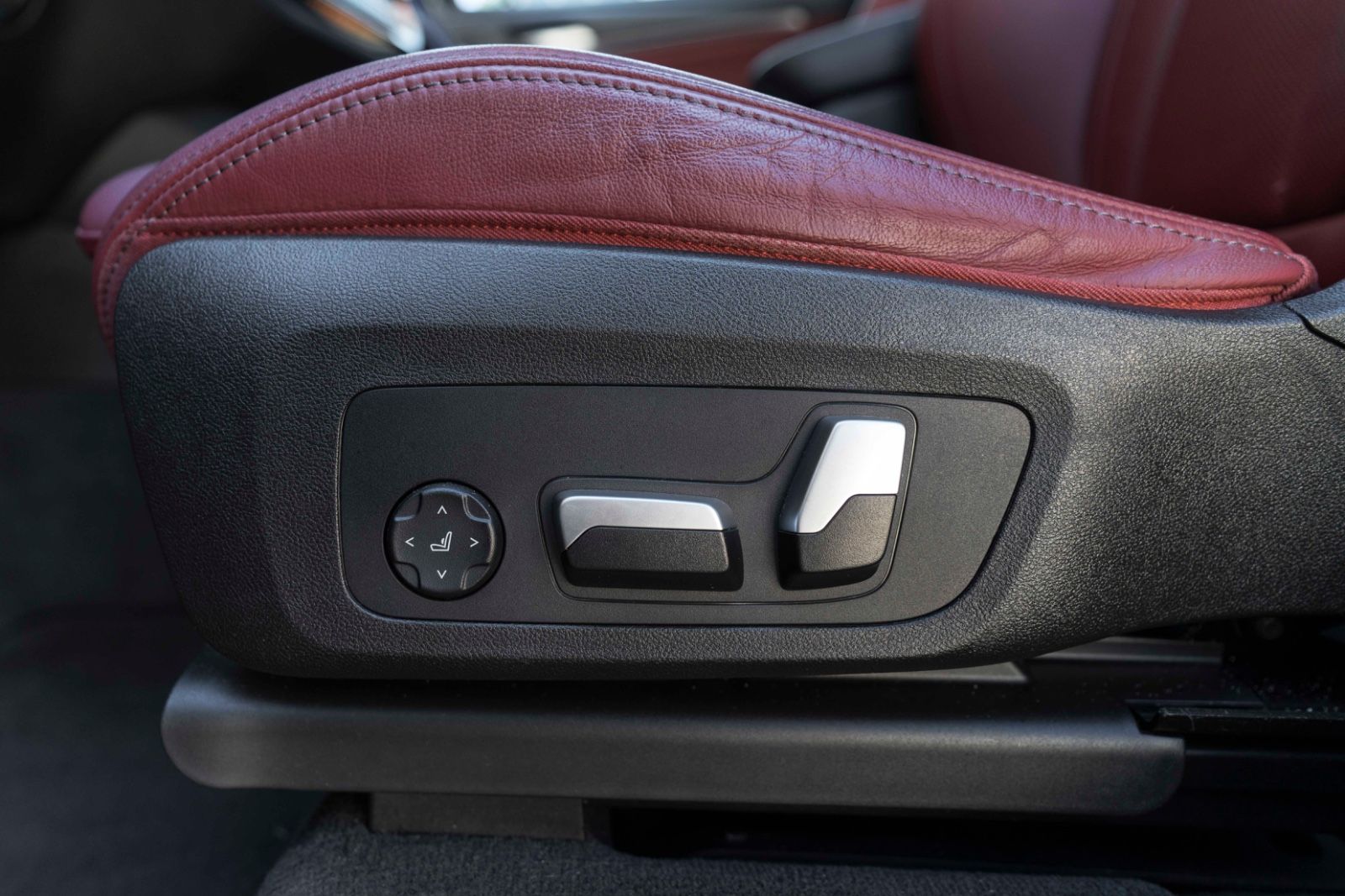 Fahrzeugabbildung BMW X3 xDrive30i LED PANO KAM HIFI Driving Assist
