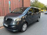 Renault Trafic SpaceClass mit neuer Kupplung - Renault Trafic: 7 Sitzer