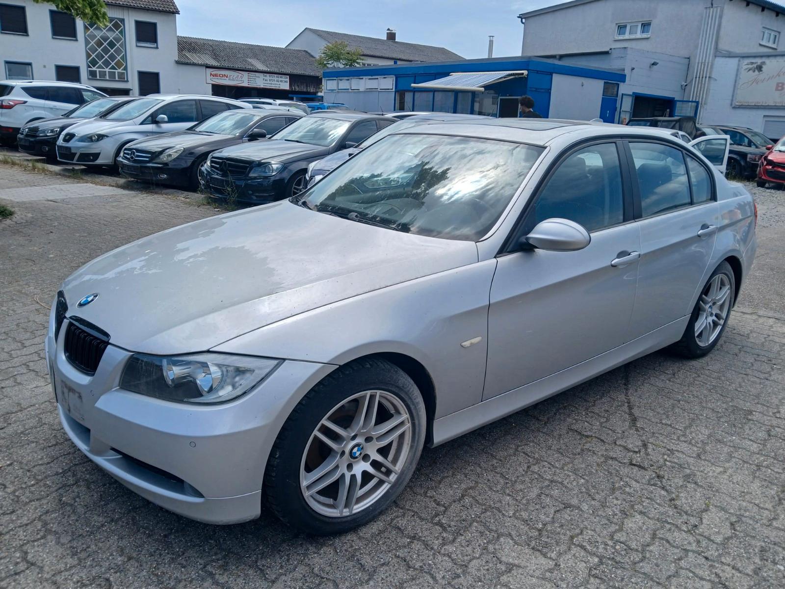 BMW 320i Automatik