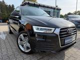 Audi Q3 1.4 TFSI S-LINE 1-Hand Navi Xenon 19 Zoll - Audi Q3 in Mönchengladbach