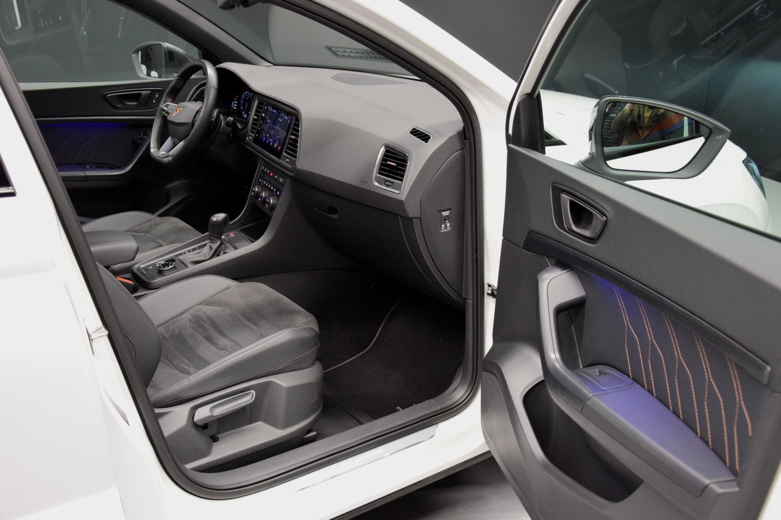 Fahrzeugabbildung CUPRA Ateca 4Drive Pano 360° ACC Schale LED Alcantara
