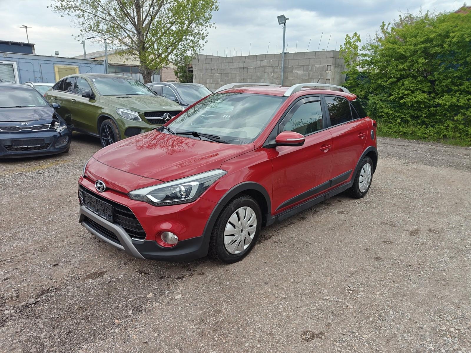 Hyundai i20 Active blue Trend