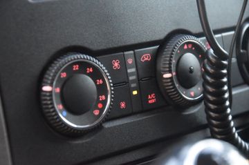 Volkswagen Crafter - 9