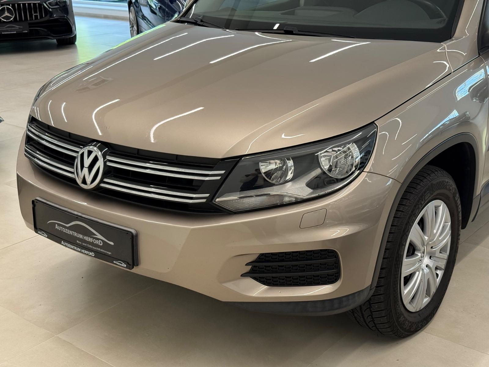 Volkswagen Tiguan Track & Field 4Motion DSG PANO AHK