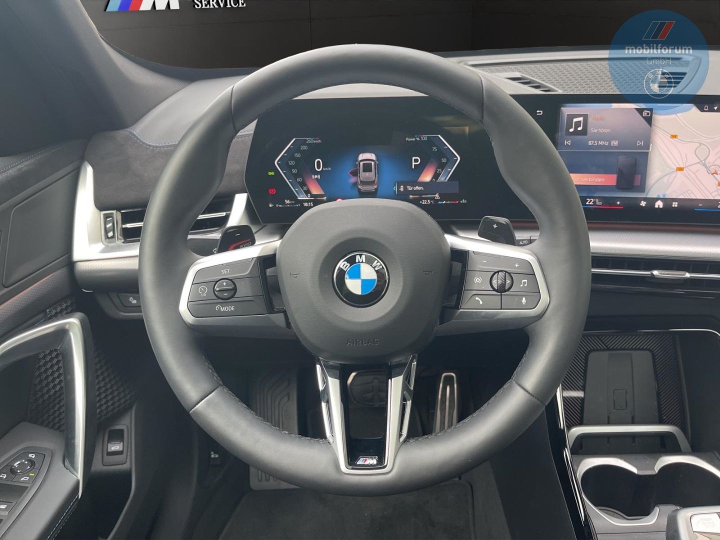 BMW X1 sDrive18i M-SportAHK Panorama Rückfahrkam foto 7