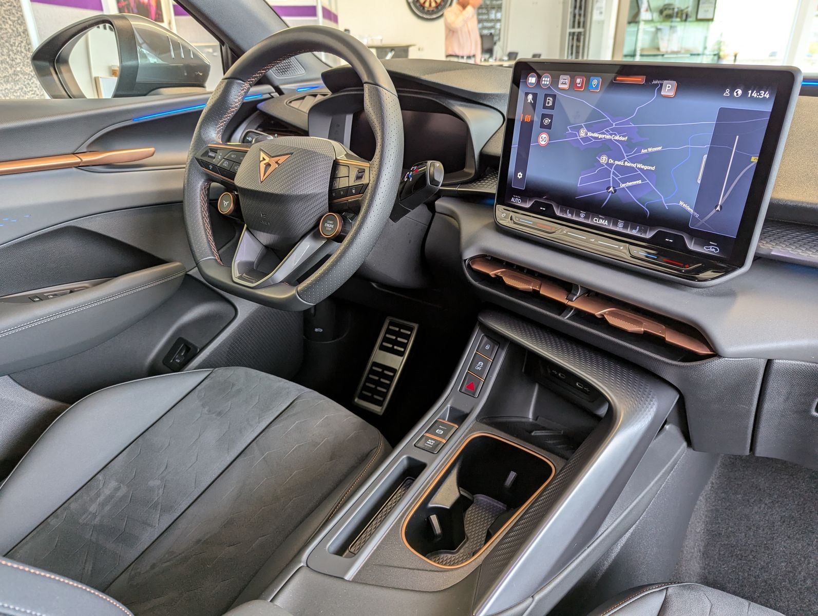 CUPRA Terramar 1.5 eTSI Dinamica Edge-Paket HUD 19" - Image 11