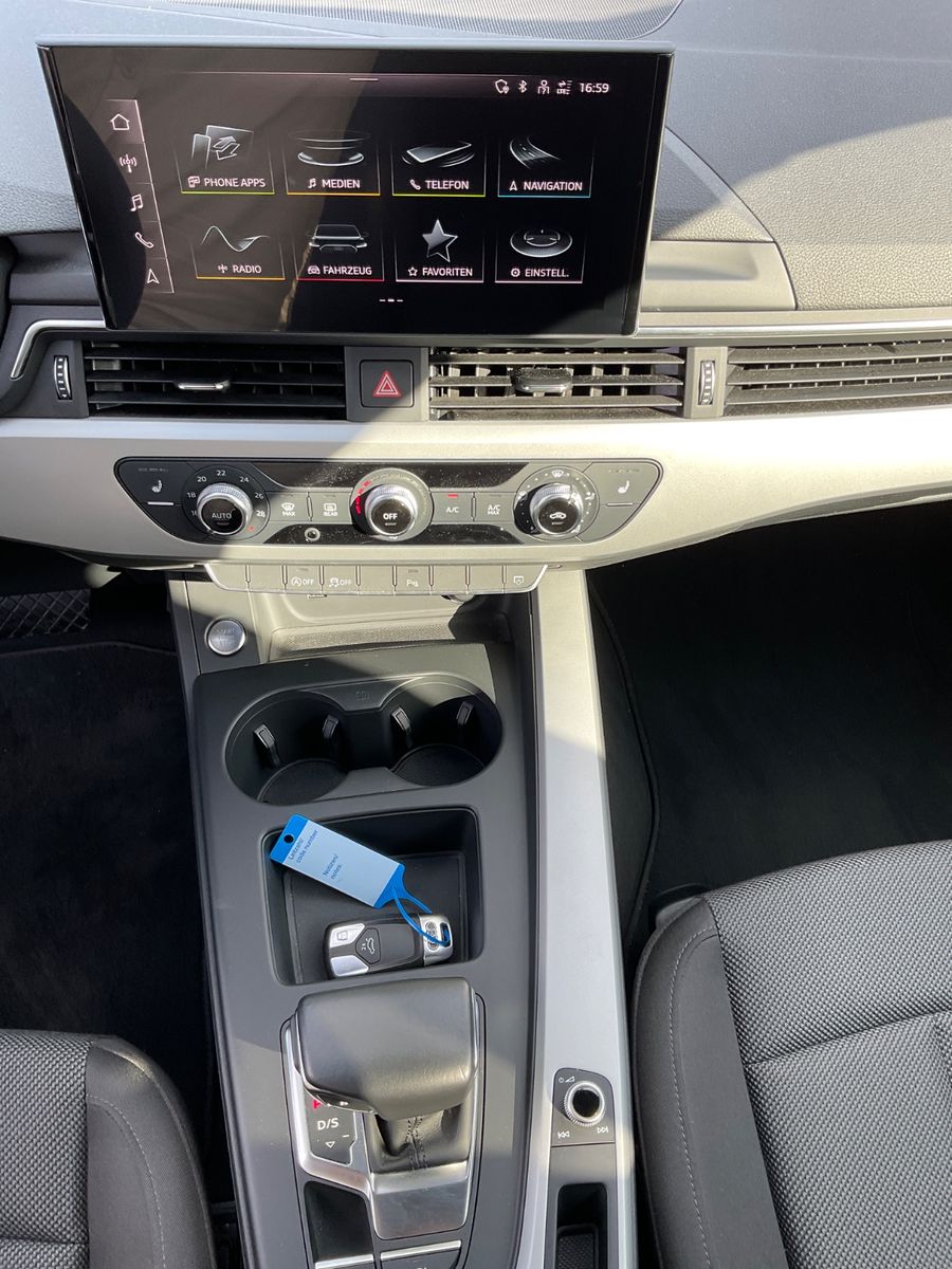 Fahrzeugabbildung Audi A4 35 TDI S tronic Avant,Kamera,Navi,AHK,LED,