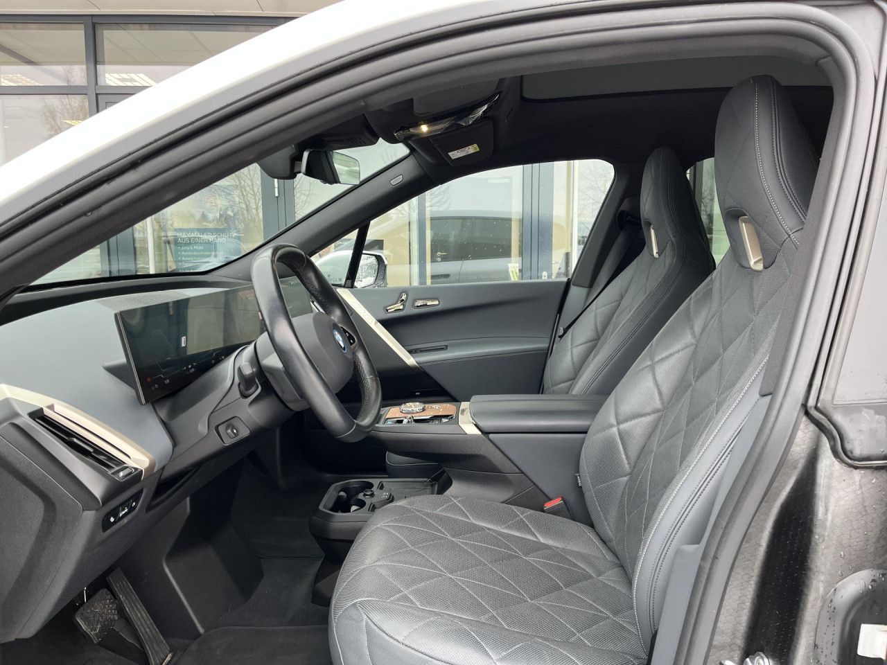 BMW iX - Bild 16