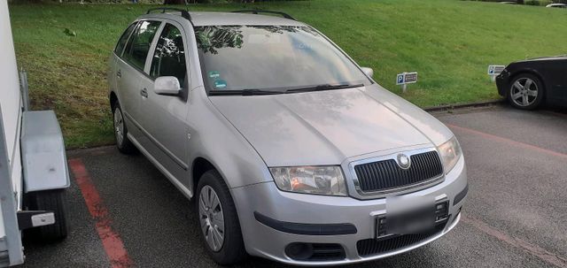 Skoda SKODA FABIA1.4 16V KOMBI SERVO ZV+FB EL.FH...