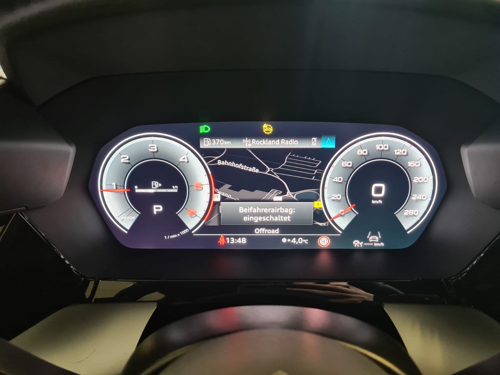 Fahrzeugabbildung Audi A3 Limousine 35 TDI advanced /AHK/NAVI/KLIMA