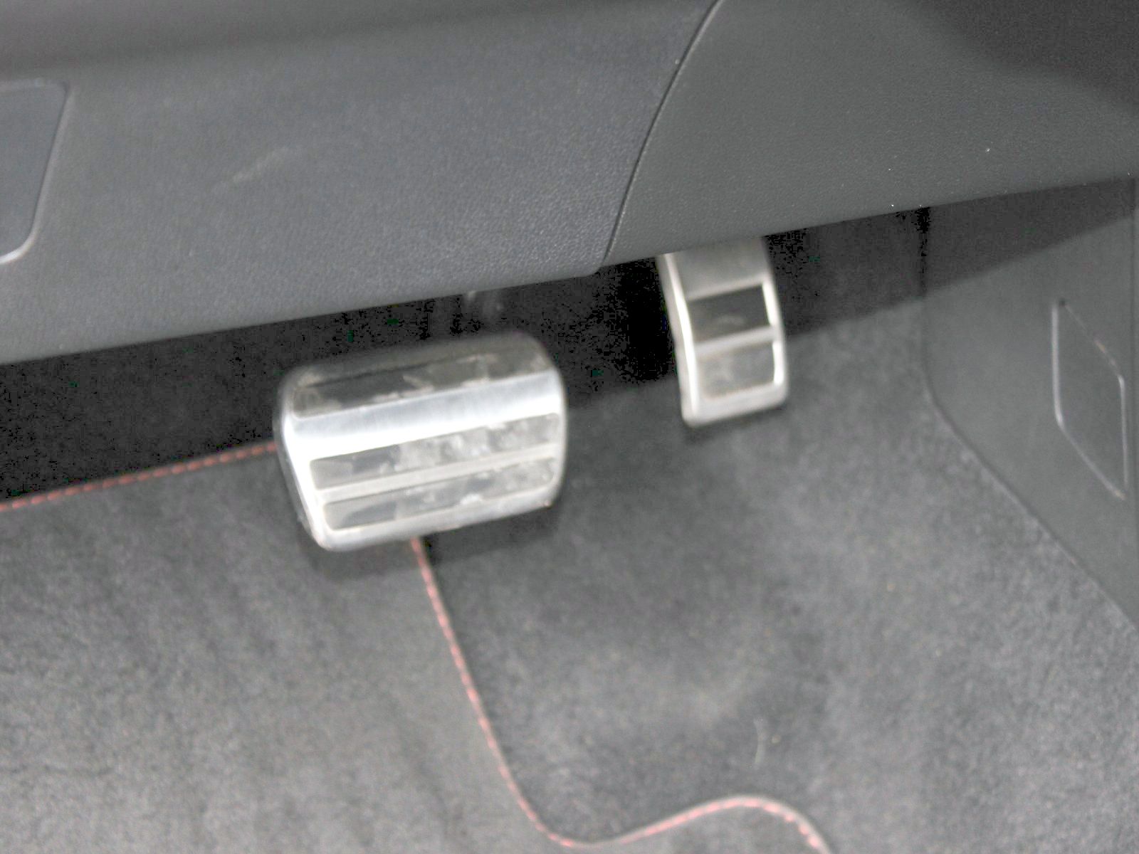 Fahrzeugabbildung Ford Kuga Plug-In Hybrid ST-Line X