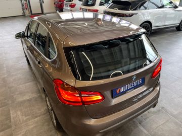 BMW 220d Active Tourer Luxury Line *PDC*LED*SHZ*