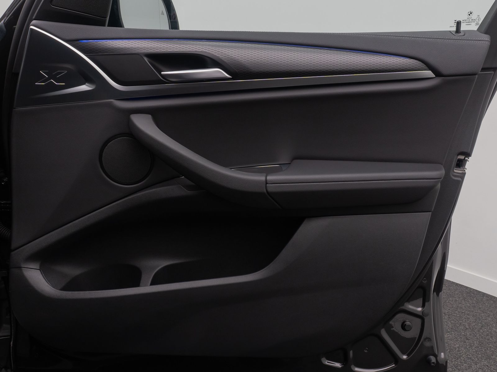 Fahrzeugabbildung BMW X3 xD30d M Sport 360°Laser Standheizung HiFi DAB