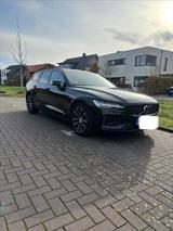 Volvo V60 T6 AWD Plug-in Hybrid Plus Dark Auto Plu... - Volvo V60 in Oldenburg