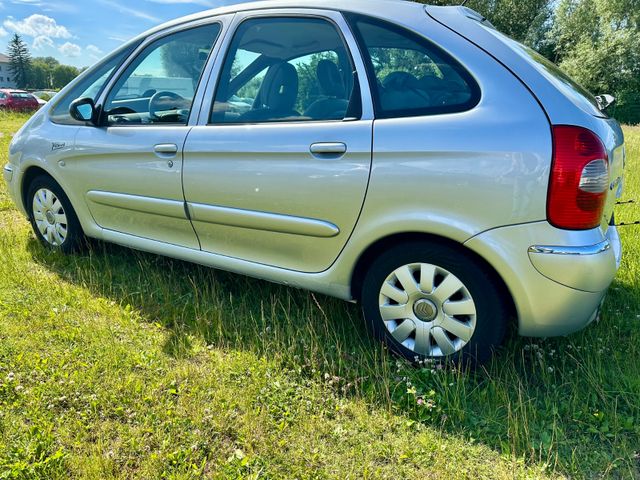 Citroën Xsara Picasso 1.8 16V Exclusive — Bild 3