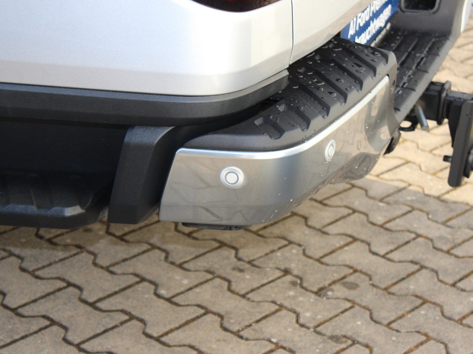 Fahrzeugabbildung Ford Ranger Platinum e-4WD Doppelkabine
