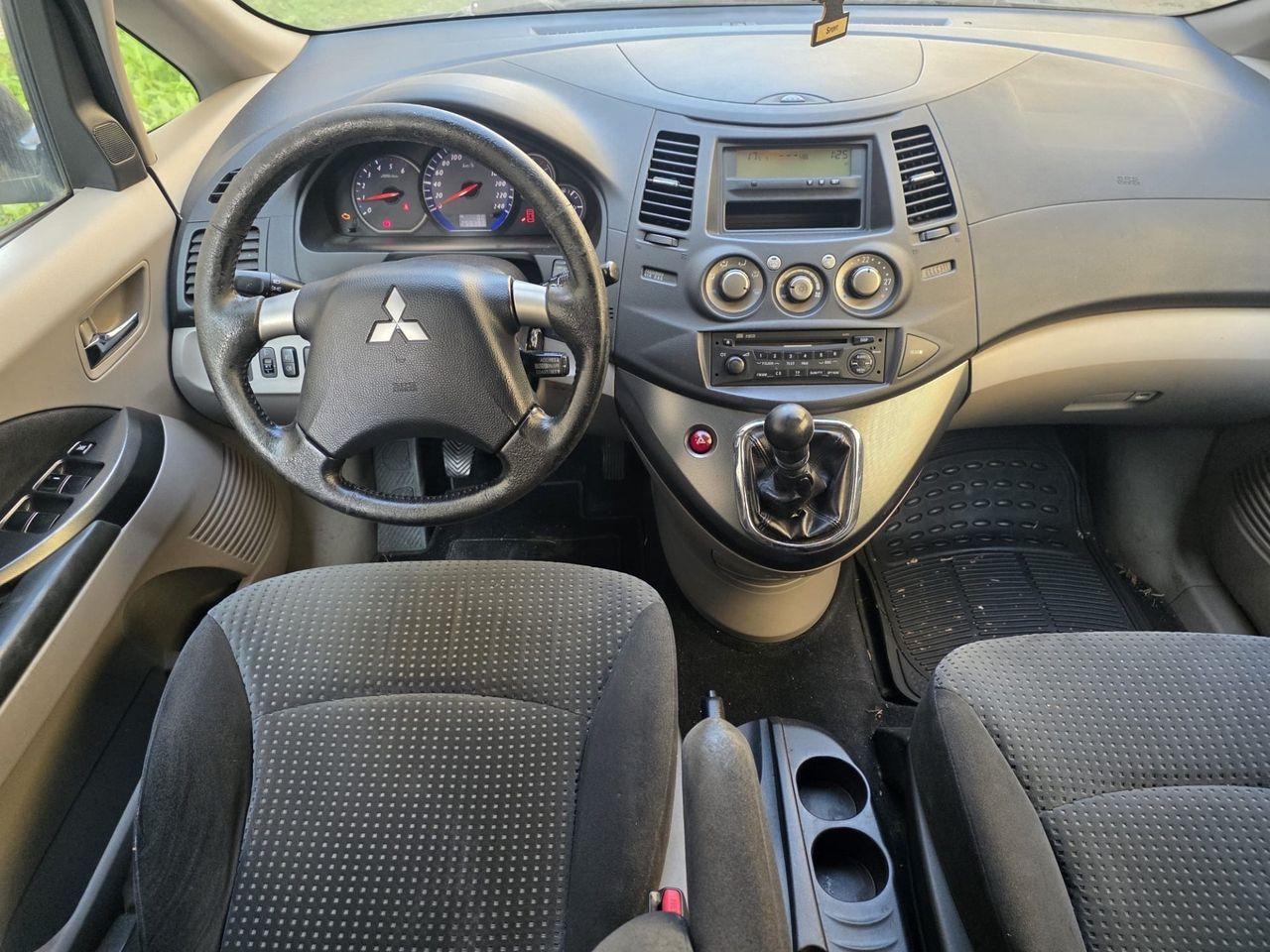 Mitsubishi Grandis 2006 — engine 1.968 cm³, 136 HP (100kW)